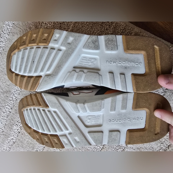 New Balance 997H 9.5M - Picture 6 of 7